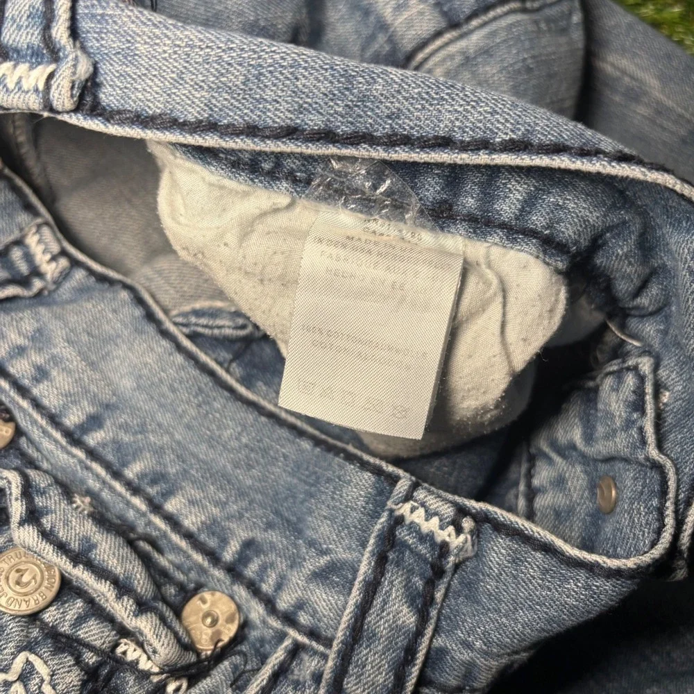 True Religion Mens Distressed Denim Shorts Light Wash Big T Stitch Blue Size 36